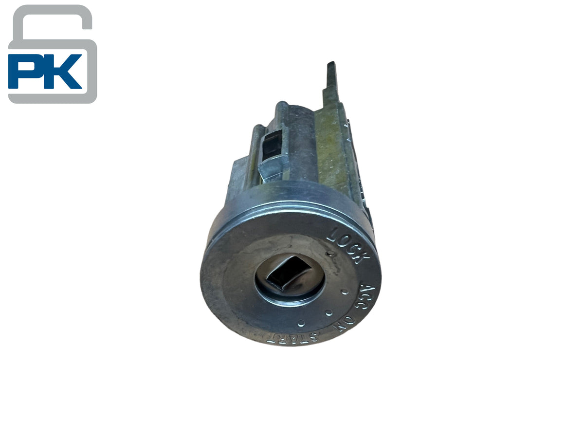 93-97 Toyota Corolla Ignition Lock Cylinder PN: 69057-12090 (Aftermarket)