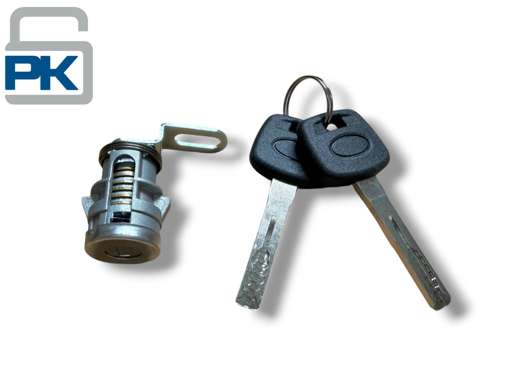 16-23 Toyota Tailgate Lock Cylinder PN: 69055-04020 (Aftermarket)